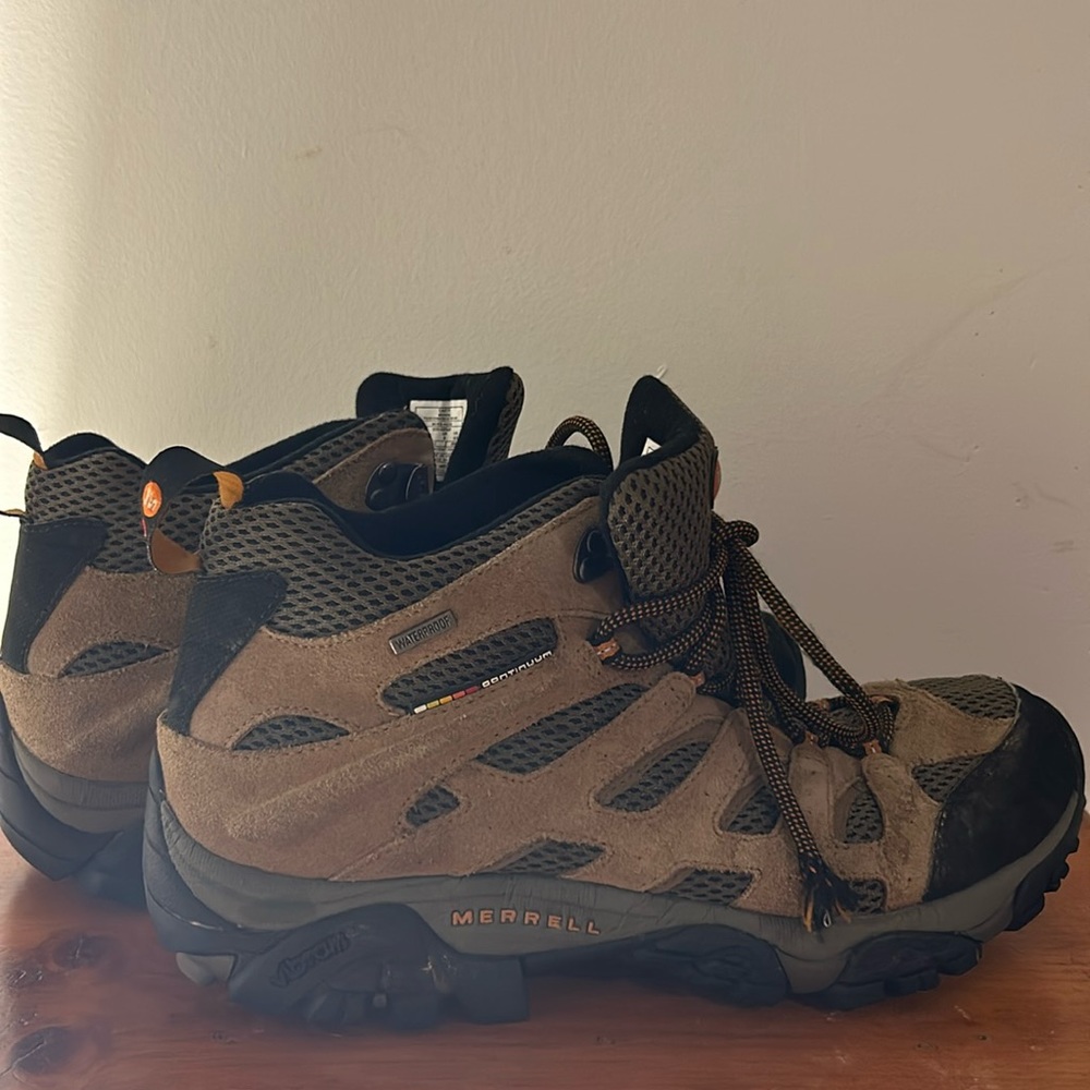 Merrell Moab 2 Earth Mid Waterproof Hiking Trail Boots J88623 Mens 9.5